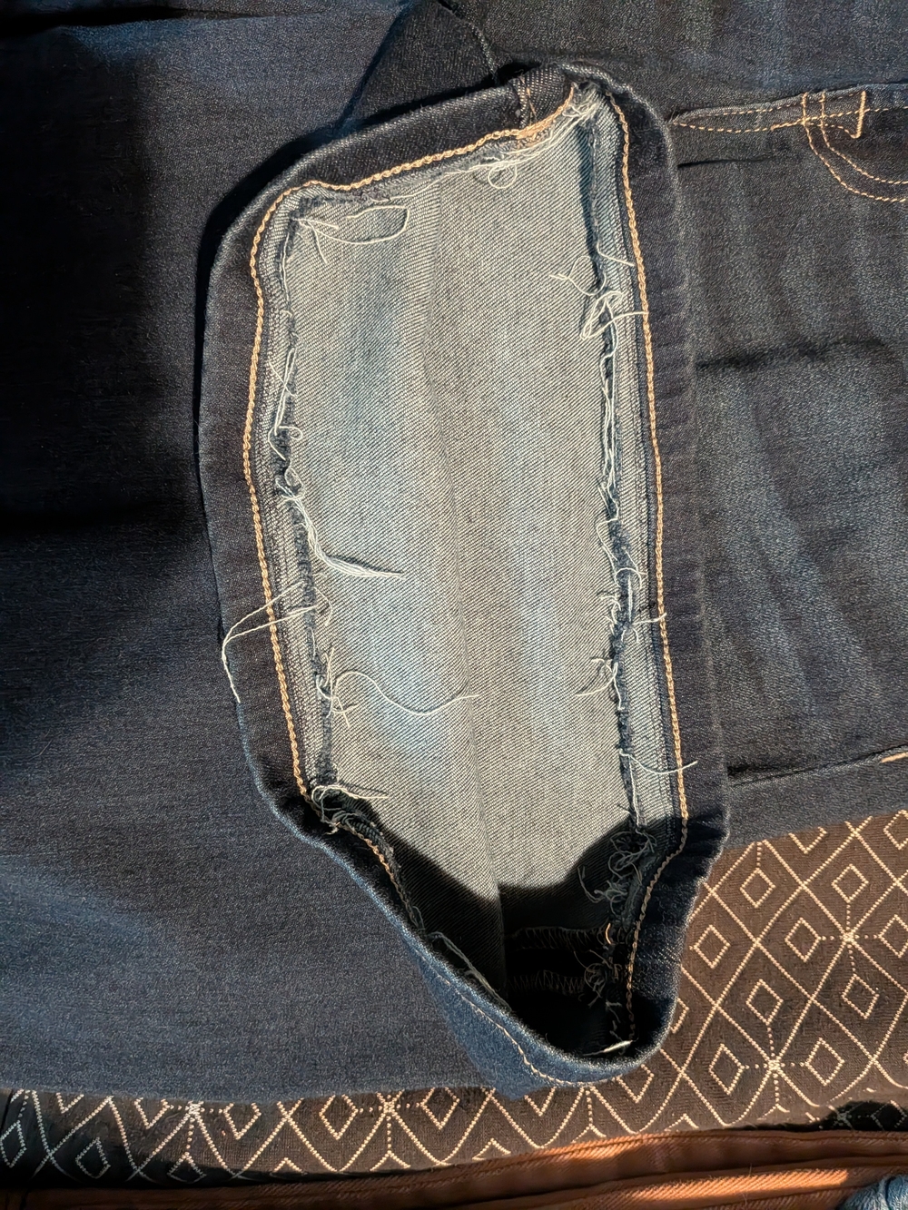 Carly Jean Los Angeles Dark Blue Mid-Rise Wide Leg Jeans - Picture 4 of 4